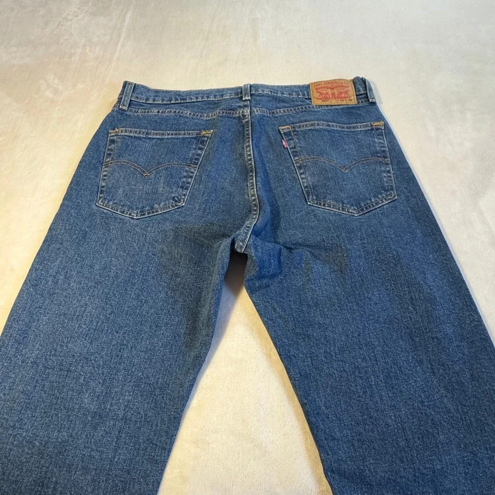 Levi's 505 Regular Fit Jeans Mens 36x32 Blue Straight Leg Medium Wash Denim
